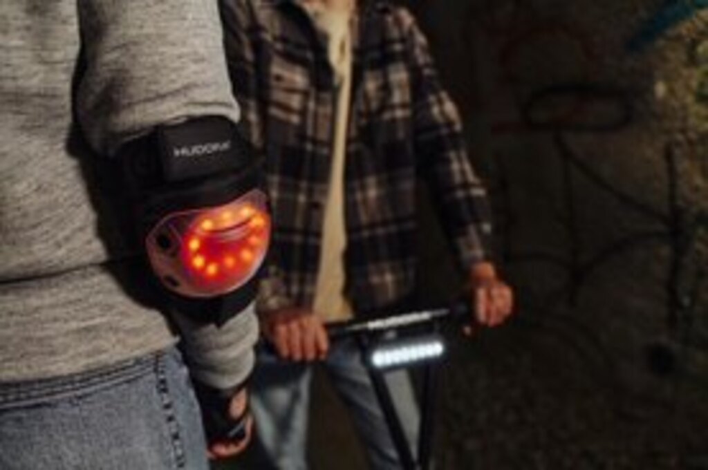 Hudora Protektoren LED (schwarz, 0.6kg, L)