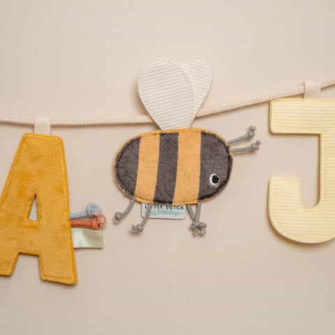 Little Dutch Buchstabe J