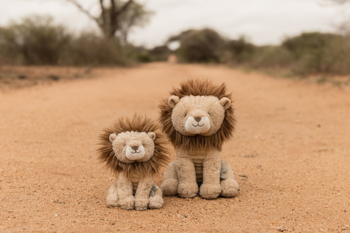 Little Dutch Safari Friends - Kuscheltier Löwe 25 cm GRS