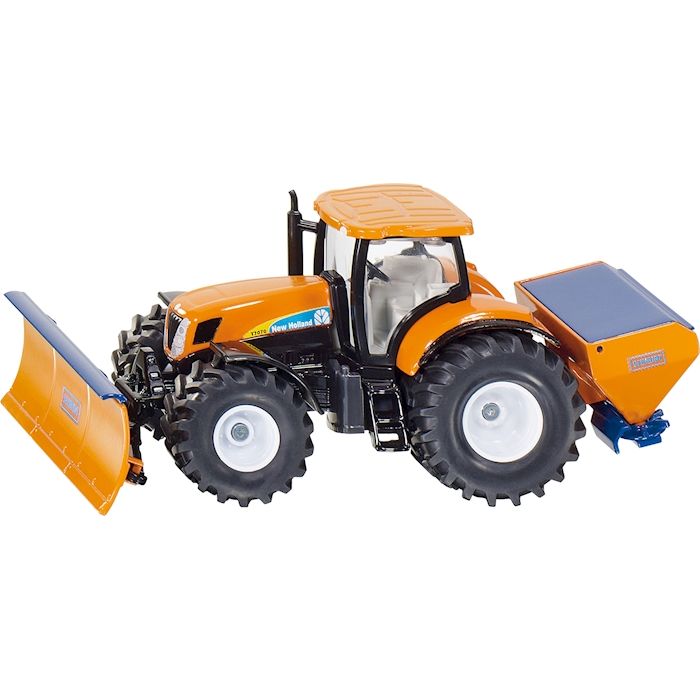 Traktor mit Räumschild und Salzstreuer