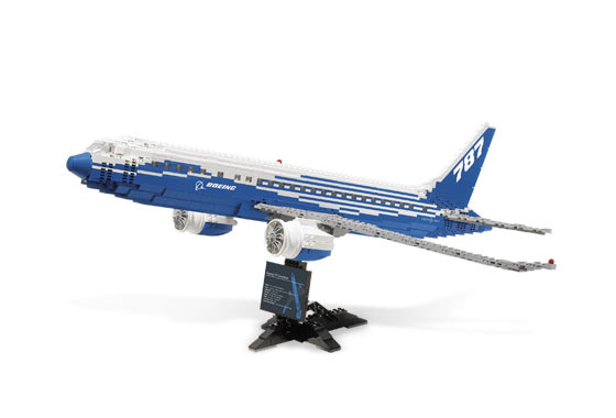 LEGO Creator Expert Boeing 787 Dreamliner Set 10177