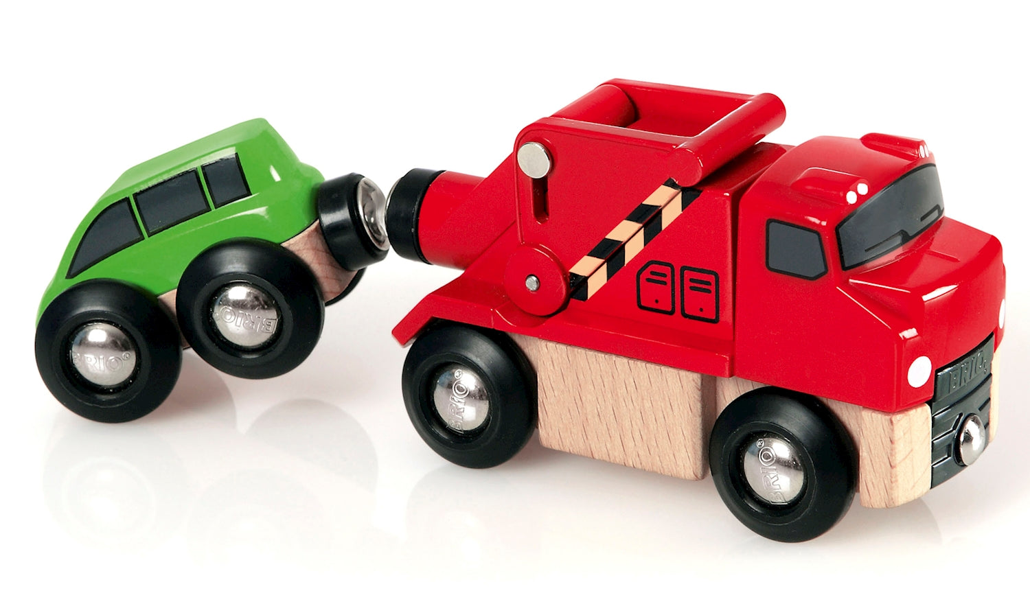 Brio Abschleppwagen mit Auto