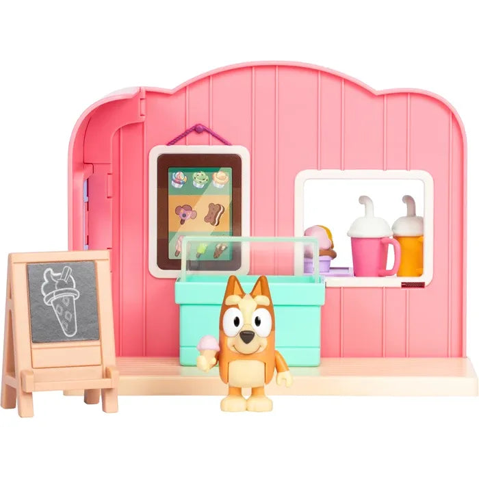 Bluey Spielset Eisdiele Bingo-Figur, Gefriertruhe, Stickerblatt, ab 3 Jahren