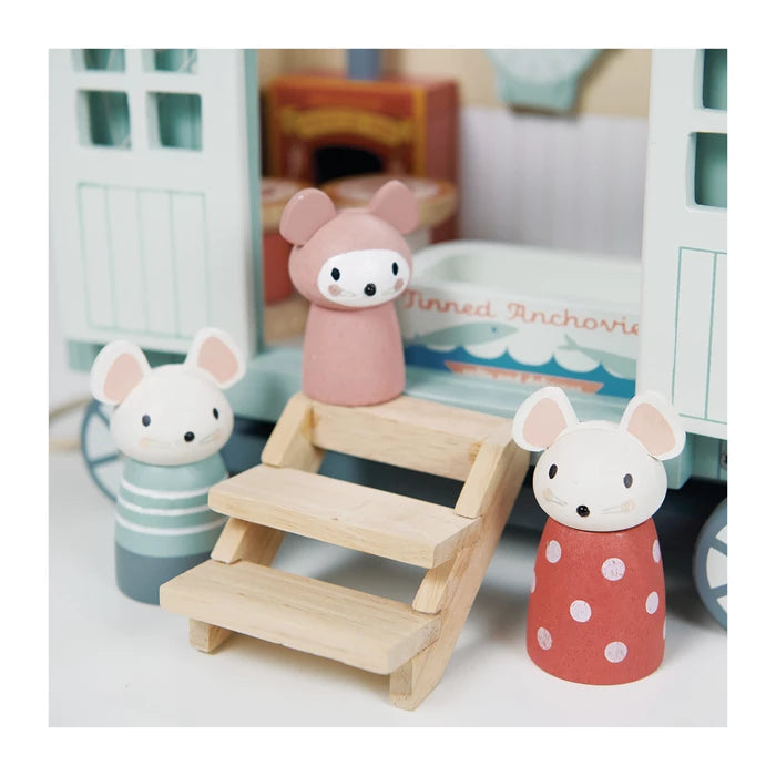 Tender Leaf Toys Wohnwagen mit Mäusefamilie & Zubehör
