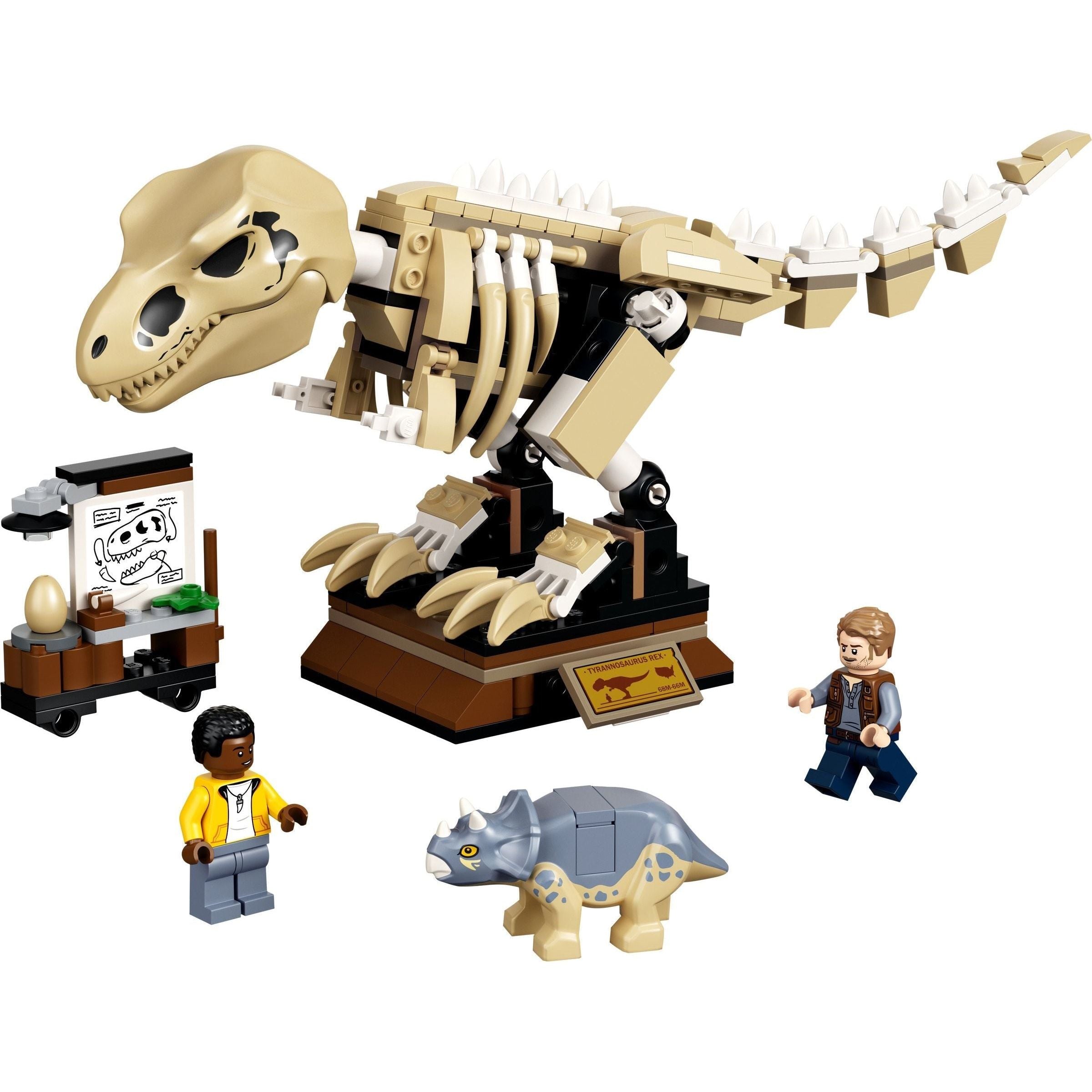 LEGO Jurassic World T. Rex dans l'exposition de fossiles 76940