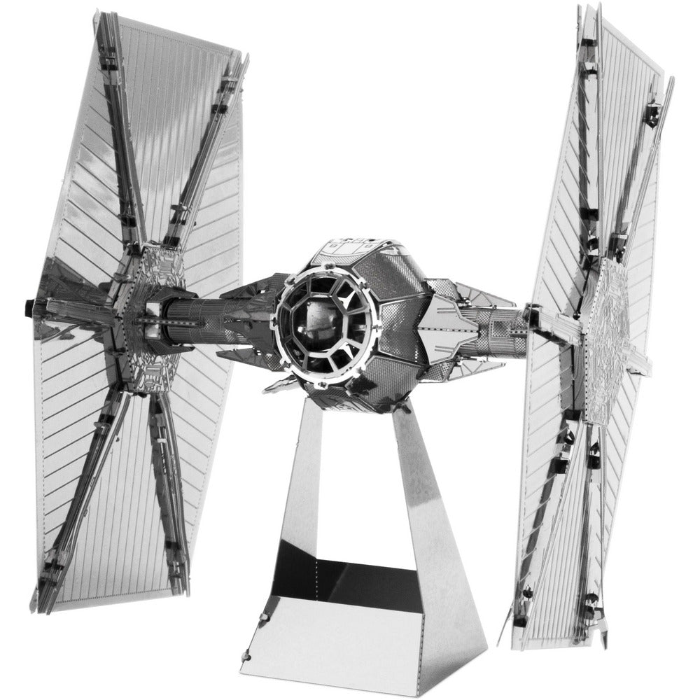 Star Wars – TIE Fighter – Metall Bausatz