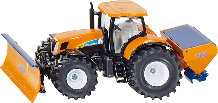 Traktor mit Räumschild und Salzstreuer