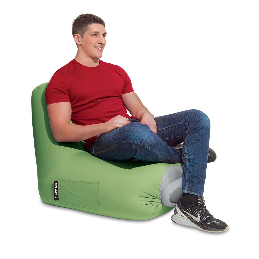 Air Lounge Kids Grün vorne mit Model