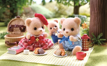 Sylvanian Families Biscuit Bären Picknickspass mit 2 flauschigen Bärenfiguren