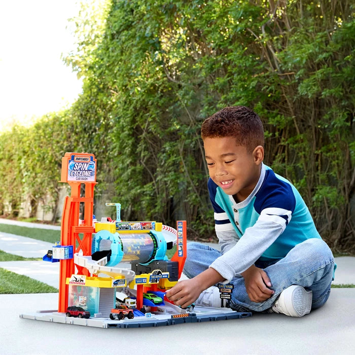Matchbox Super Auto Center rotierende Waschstrasse, 2 Fahrzeuge, ab 3 Jahren