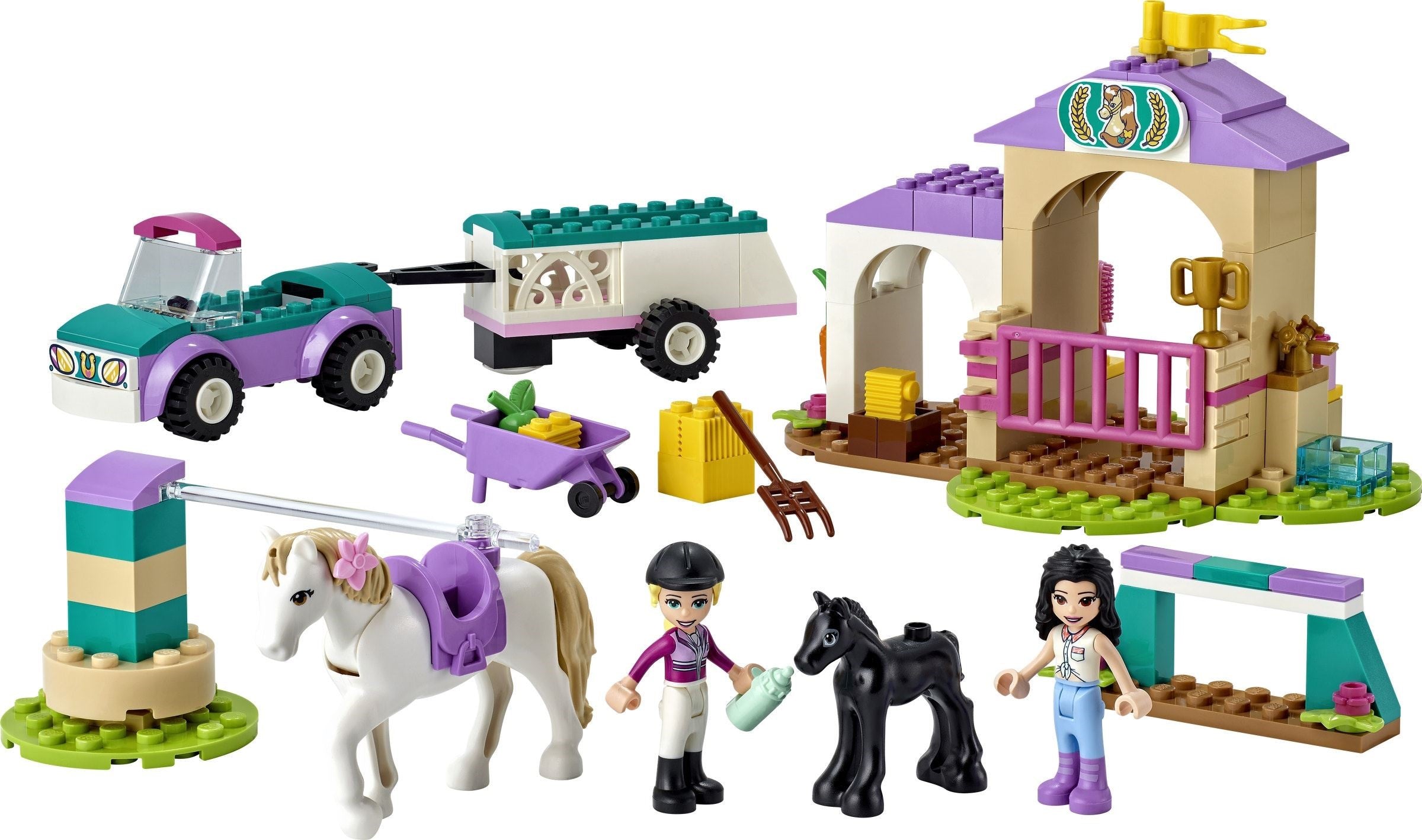 Enclos d'entraînement LEGO Friends et remorque à chevaux 41441