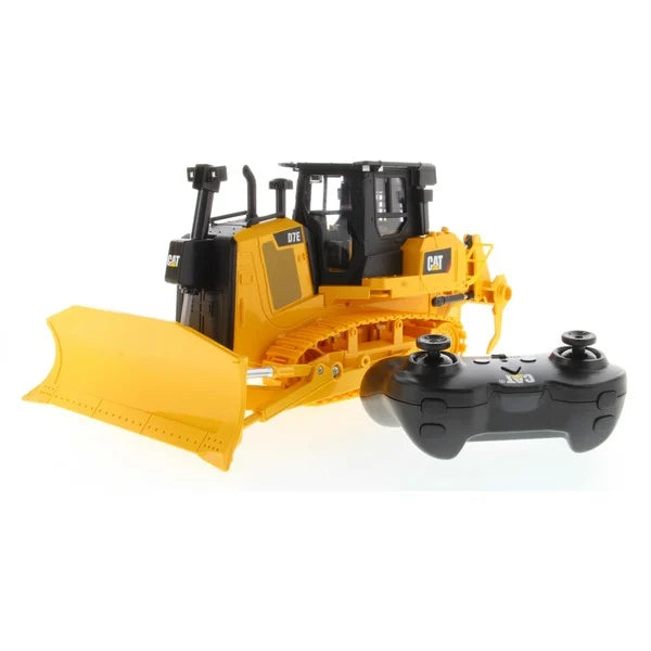 Diecast Masters RC Funktionsmodell R/C Cat D7E Dozer 1:24