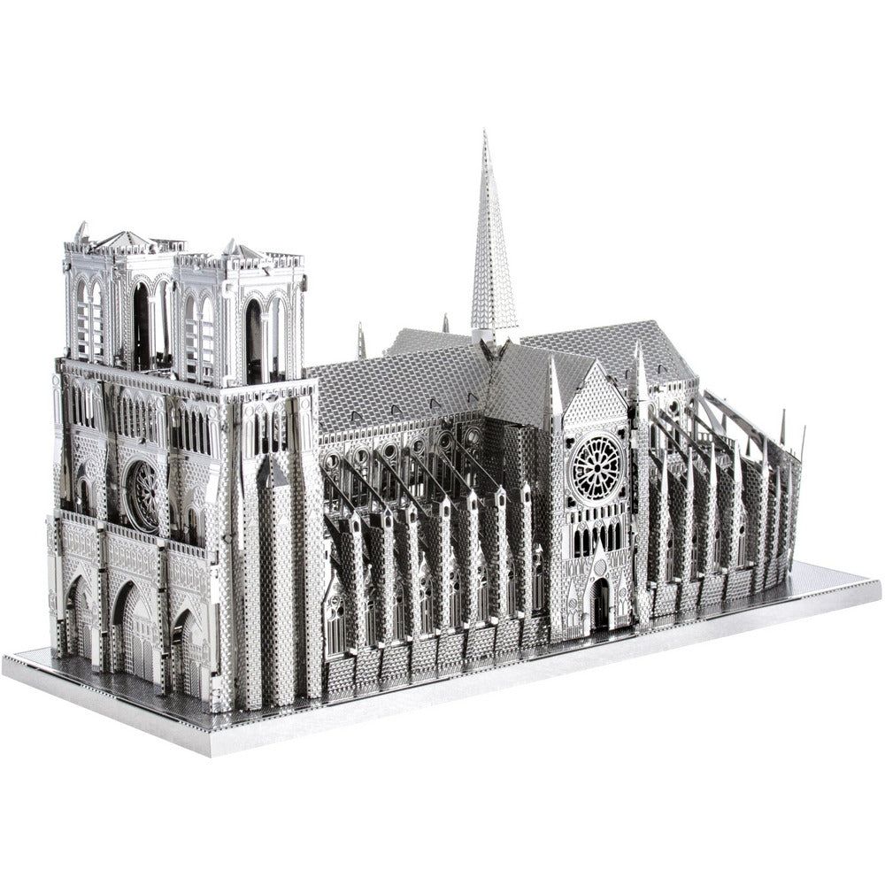 Notre Dame Cathedral – Premium Metall Bausatz