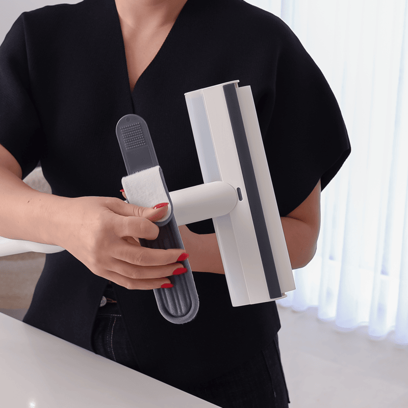 CREaCLEAN Mr. Perfect SPRAY – Teleskopfensterwascher mit Sprühfunktion