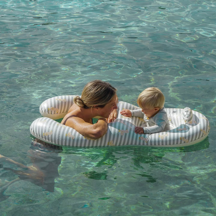 Sunnylife Schwimmender Babysitz EU Duck Sage Stripe